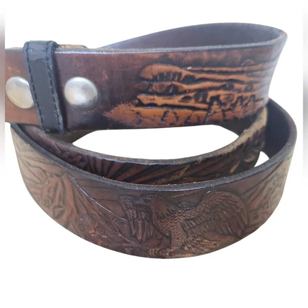 Eagle Mountains Etched Sun Leather Belt
